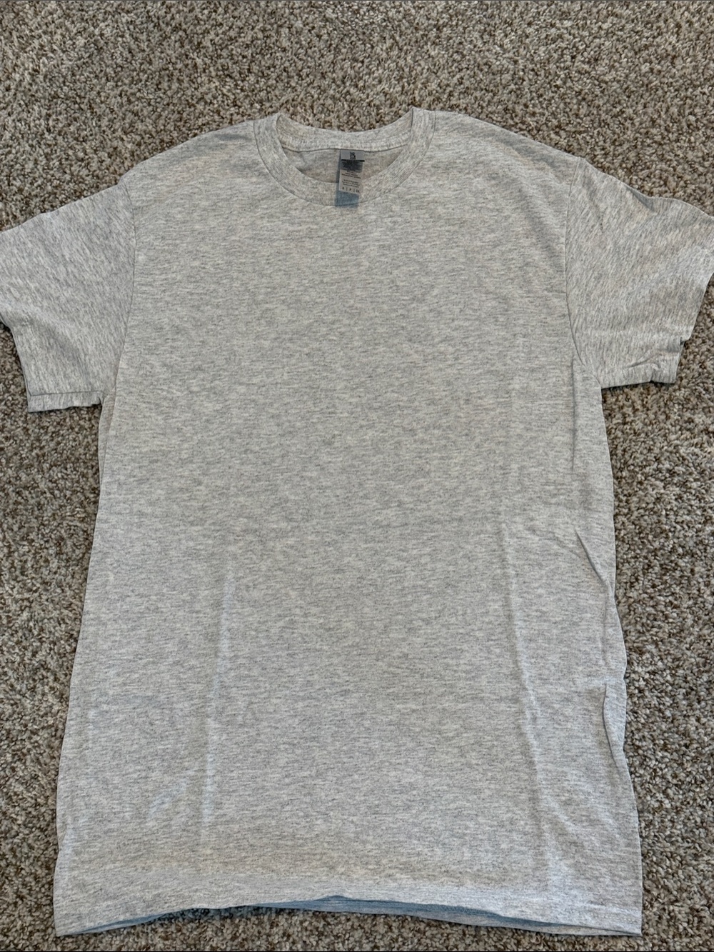 Gildan Heather Gray Short Sleeve Crew Neck Tee